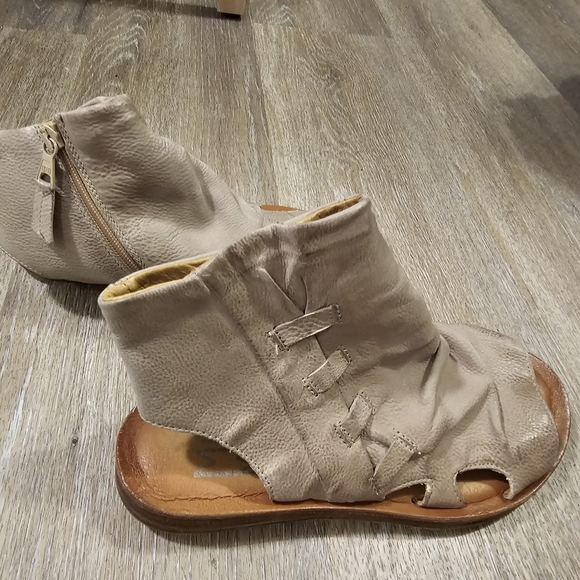 Miz Mooz sandals leather Size 38 fizzy upper anthropologie tan gray 7.5 - Picture 4 of 12